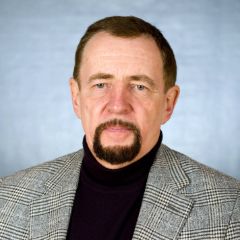 Чаплин Юрий